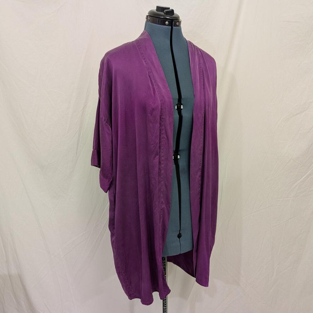 Purple 100% silk open‑front robe by Private Luxuries, size S